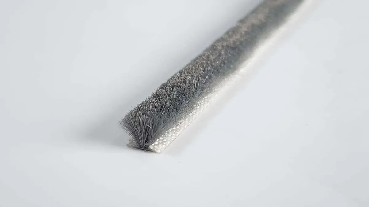 NON SILICONISED HIGH DENSITY PILE WEATHER STRIP [NS HD]